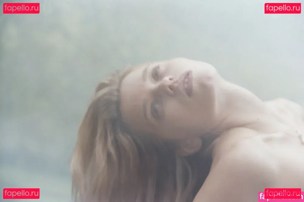 Abbey Lee Kershaw Onlyfans Photo Gallery 