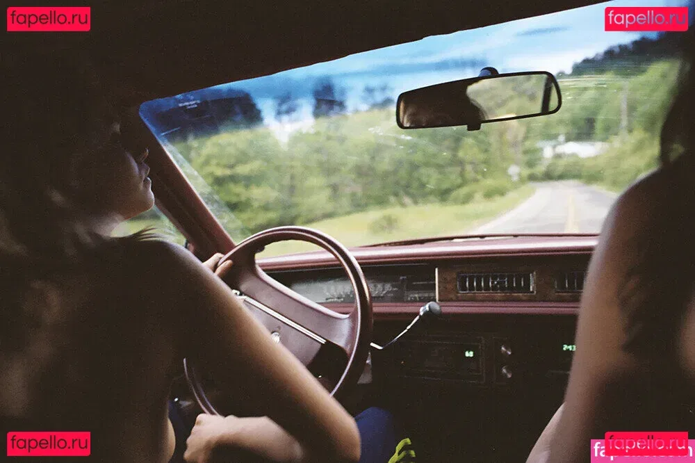 Abbey Lee Kershaw Onlyfans Photo Gallery 