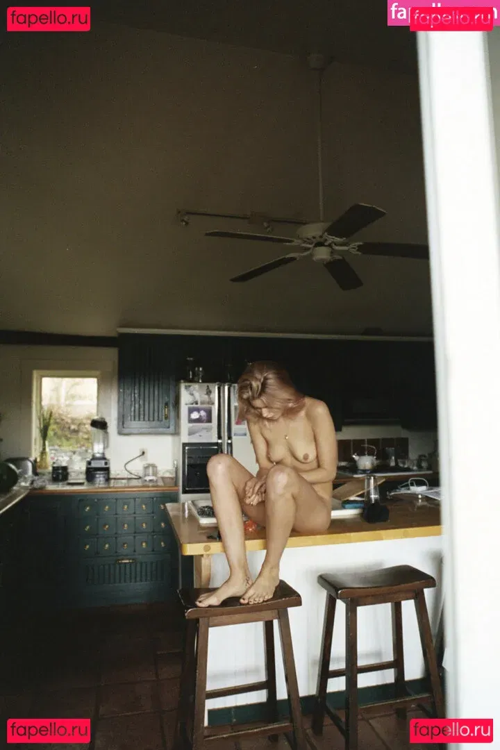 Abbey Lee Kershaw Onlyfans Photo Gallery 