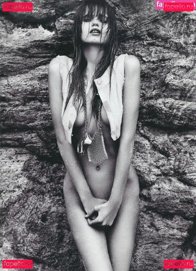 Abbey Lee Kershaw Onlyfans Photo Gallery 