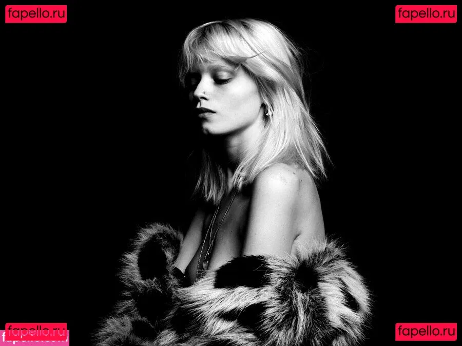 Abbey Lee Kershaw Onlyfans Photo Gallery 