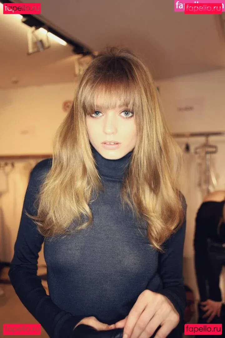 Abbey Lee Kershaw Onlyfans Photo Gallery 