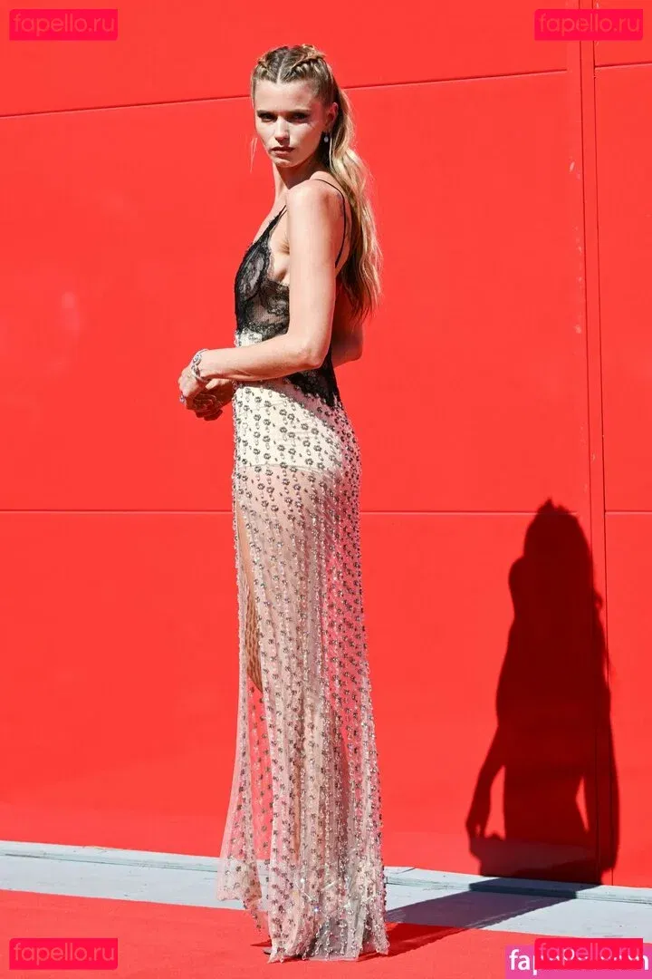 Abbey Lee Kershaw Onlyfans Photo Gallery 