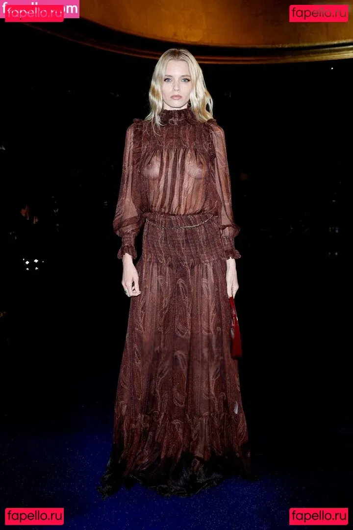 Abbey Lee Kershaw Onlyfans Photo Gallery 