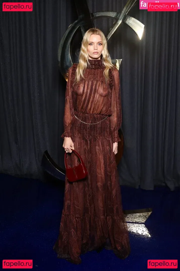 Abbey Lee Kershaw Onlyfans Photo Gallery 