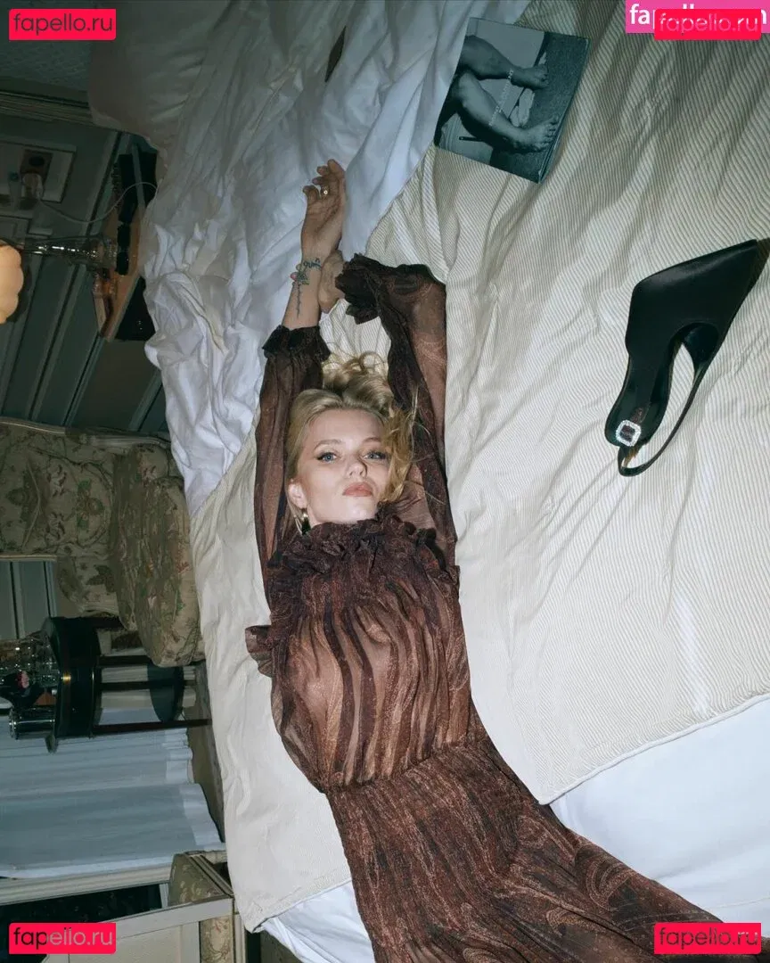 Abbey Lee Kershaw Onlyfans Photo Gallery 