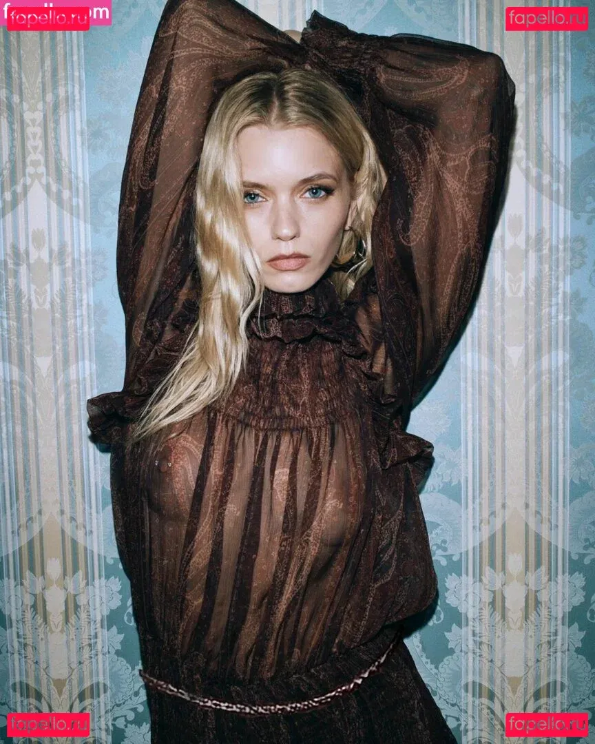 Abbey Lee Kershaw Onlyfans Photo Gallery 