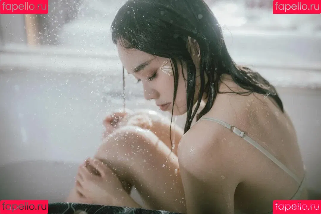 Queenie Lam Onlyfans Photo Gallery 