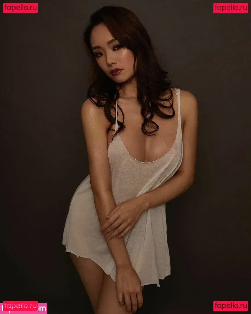 Queenie Lam Onlyfans Photo Gallery 