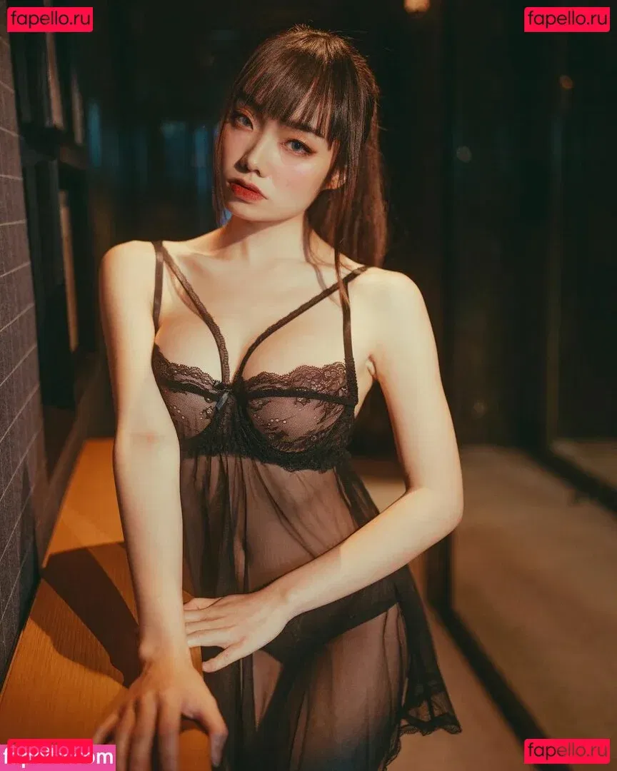 Queenie Lam Onlyfans Photo Gallery 