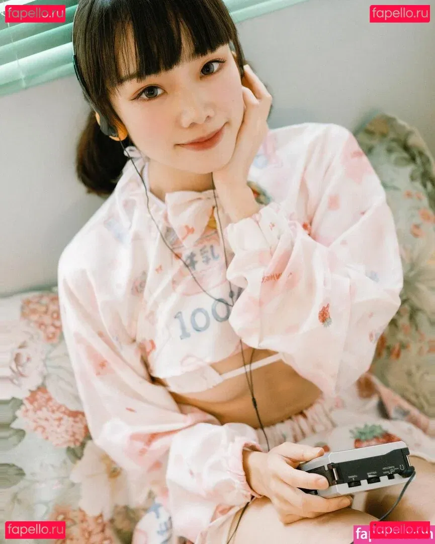 Queenie Lam Onlyfans Photo Gallery 