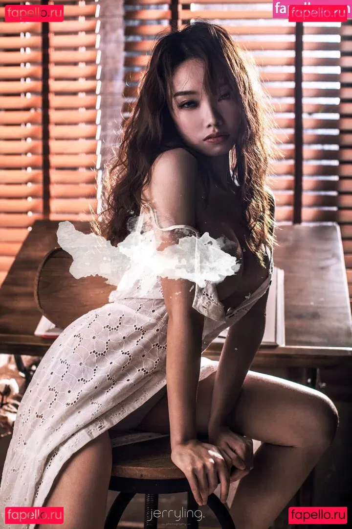 Queenie Lam Onlyfans Photo Gallery 