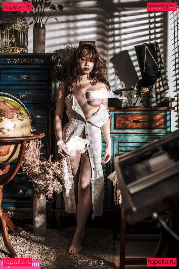 Queenie Lam Onlyfans Photo Gallery 