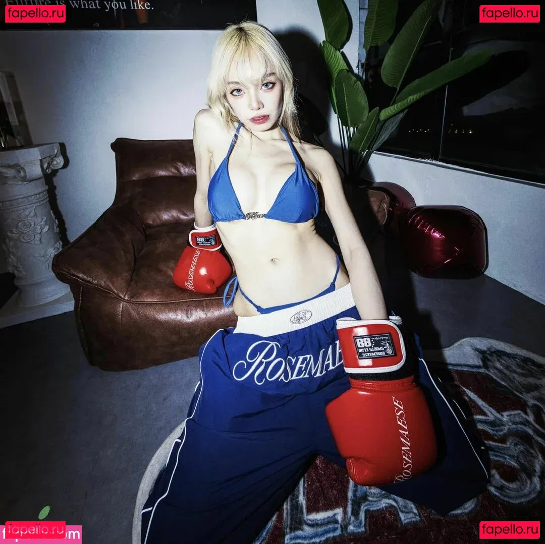 Queenie Lam Onlyfans Photo Gallery 