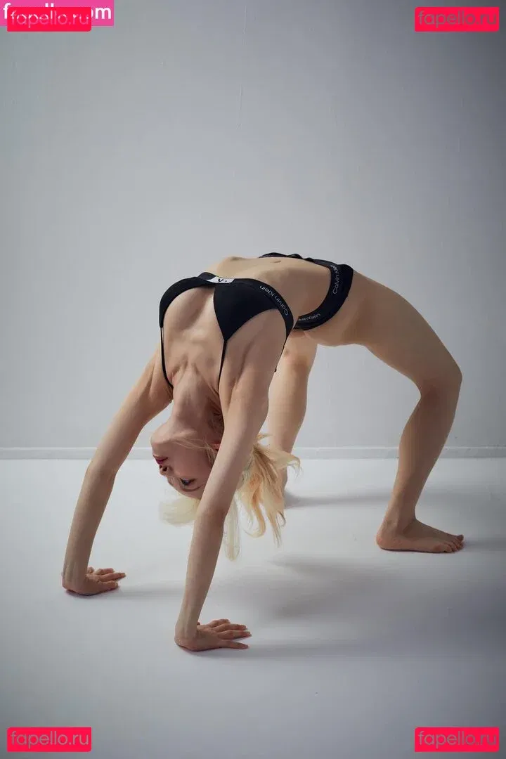 Queenie Lam Onlyfans Photo Gallery 