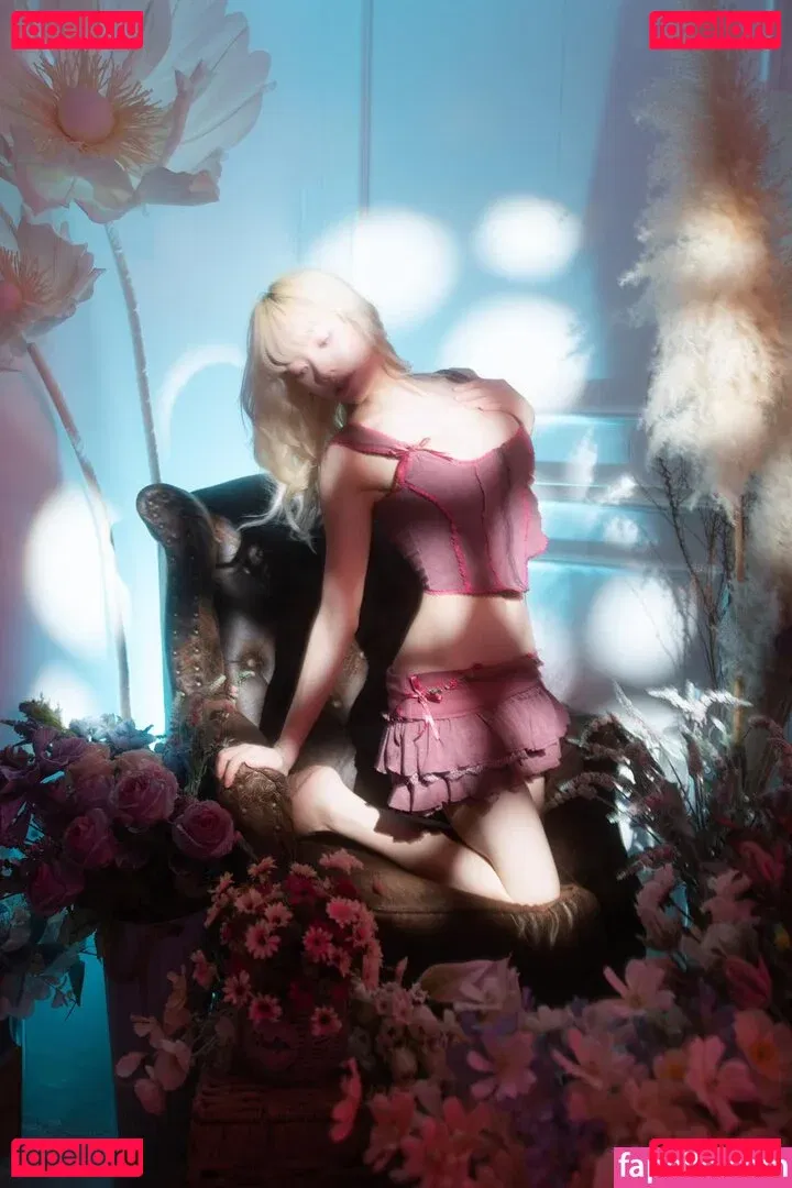 Queenie Lam Onlyfans Photo Gallery 