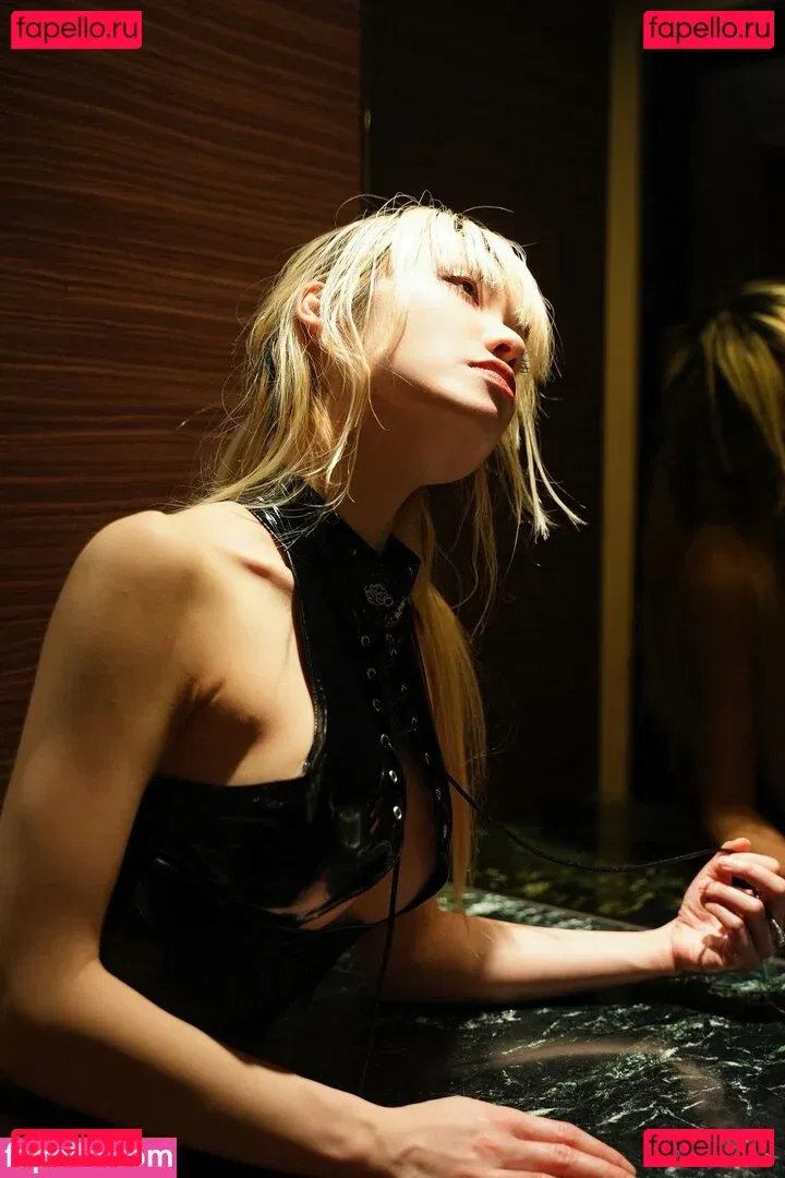 Queenie Lam Onlyfans Photo Gallery 