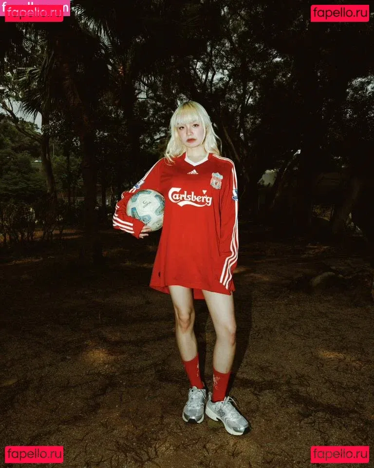 Queenie Lam Onlyfans Photo Gallery 