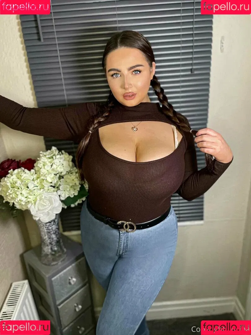 uktittygoddess Onlyfans Photo Gallery 