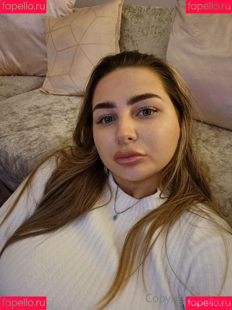 uktittygoddess Onlyfans Photo Gallery 
