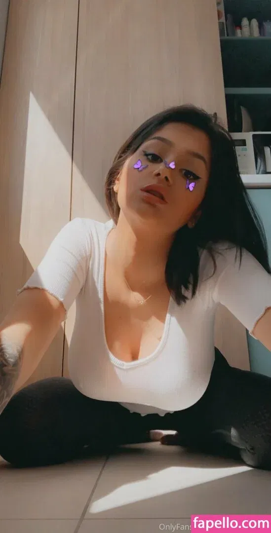 JuliaTicaOfficial Onlyfans Photo Gallery 