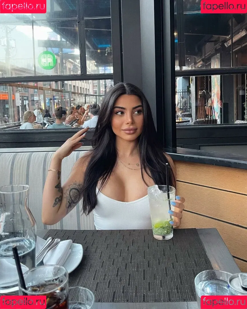 foreignbabie Onlyfans Photo Gallery 