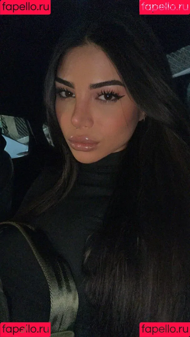 foreignbabie Onlyfans Photo Gallery 