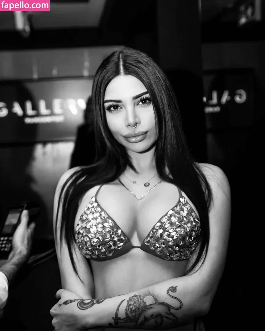 foreignbabie Onlyfans Photo Gallery 