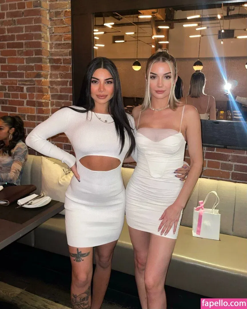 foreignbabie Onlyfans Photo Gallery 