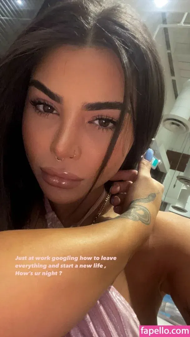 foreignbabie Onlyfans Photo Gallery 