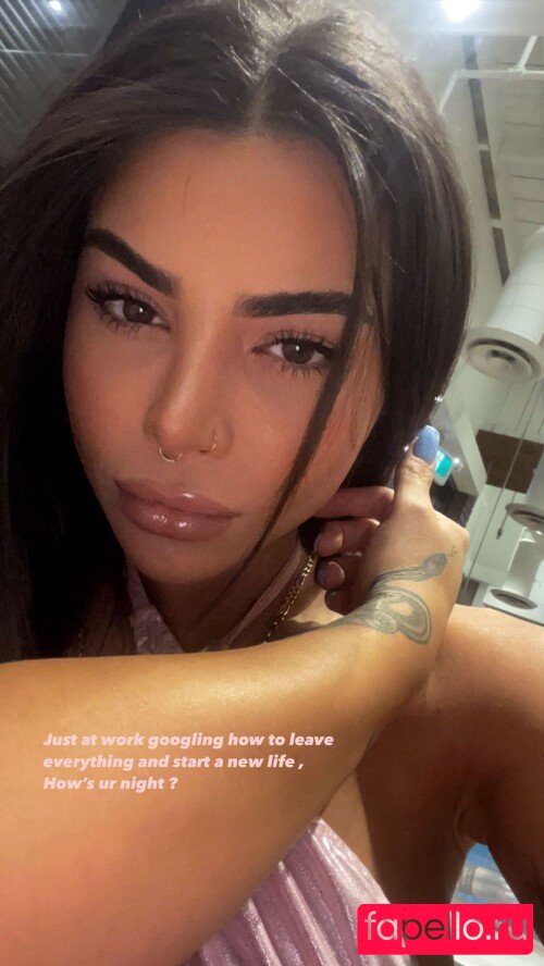 foreignbabie Nude Onlyfans Photo 4