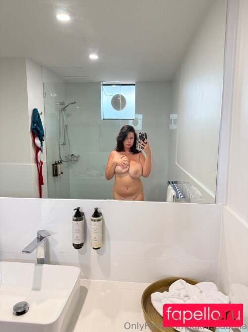 Kikiiscrying Nude Onlyfans Photo 36