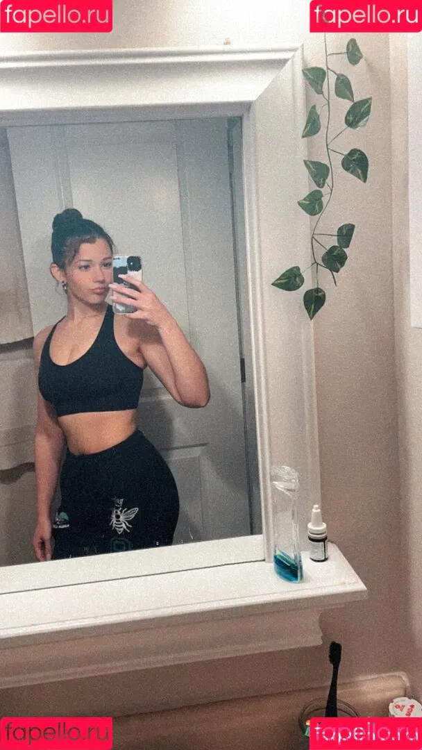 Nikki Woods Onlyfans Photo Gallery 