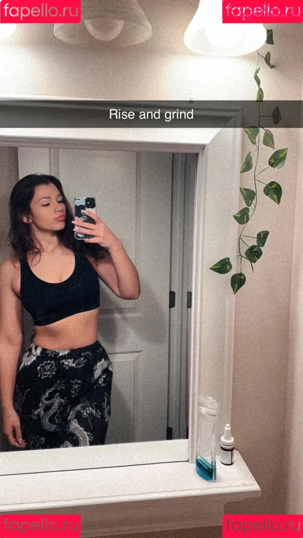 Nikki Woods Onlyfans Photo Gallery 