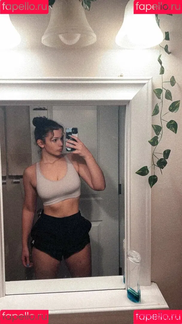Nikki Woods Onlyfans Photo Gallery 