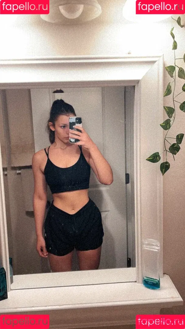 Nikki Woods Onlyfans Photo Gallery 