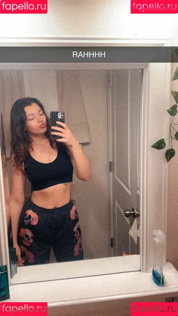 Nikki Woods Onlyfans Photo Gallery 