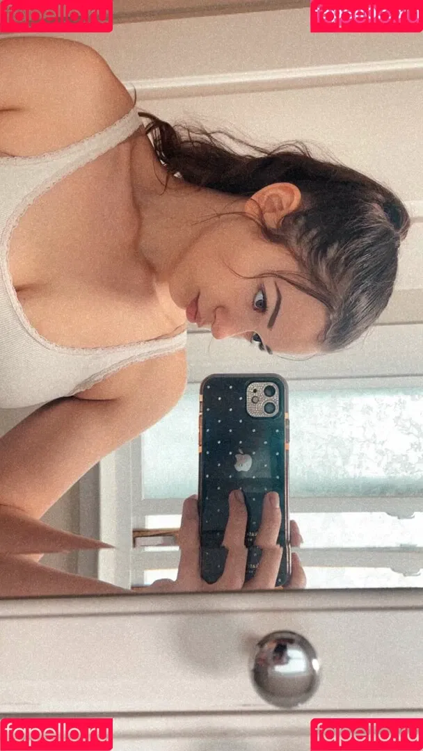 Nikki Woods Onlyfans Photo Gallery 