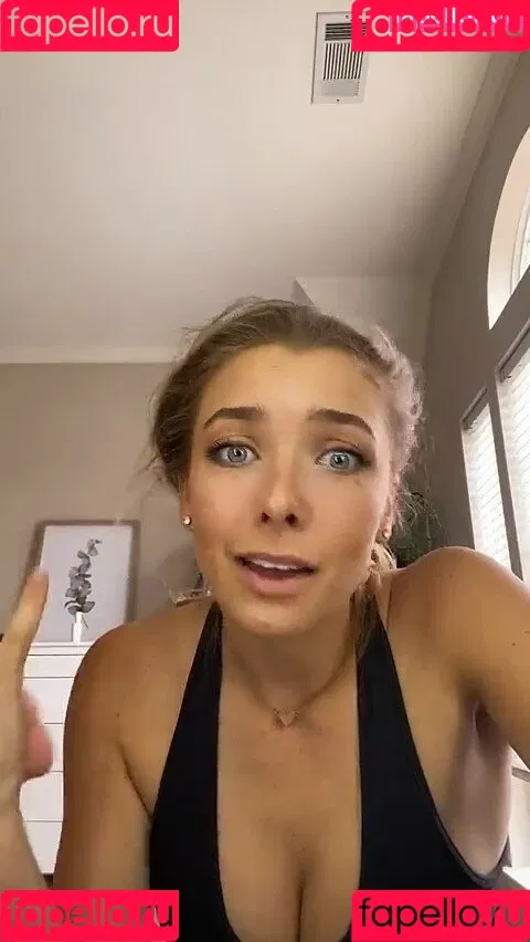 Maddie Henderson Onlyfans Photo Gallery 