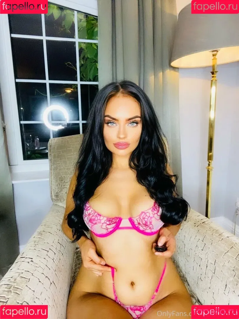clarajanex Onlyfans Photo Gallery 