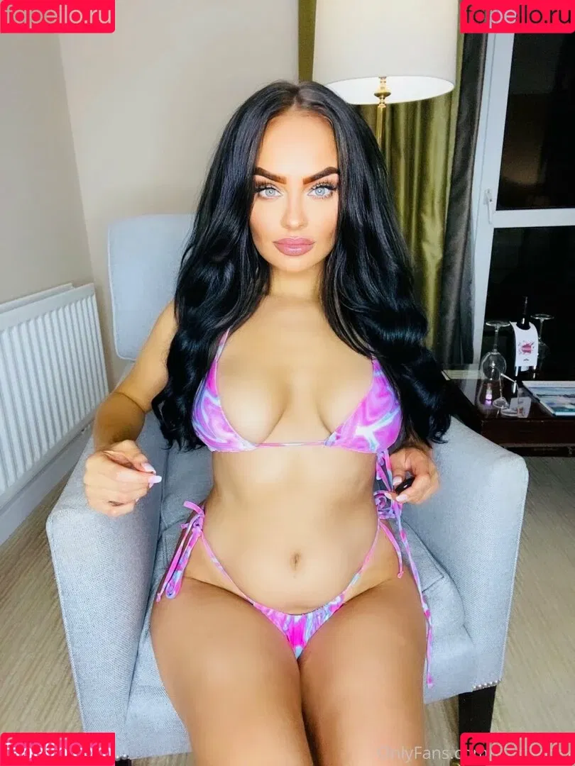clarajanex Onlyfans Photo Gallery 