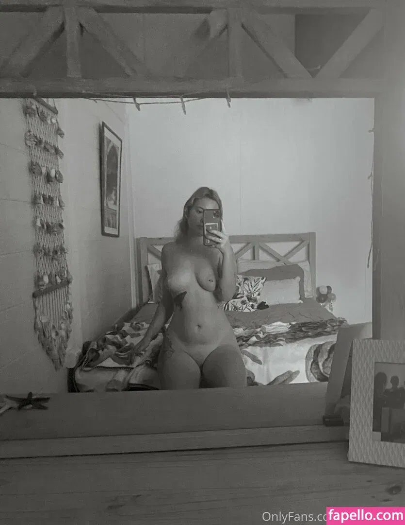 Eden MCK Onlyfans Photo Gallery 