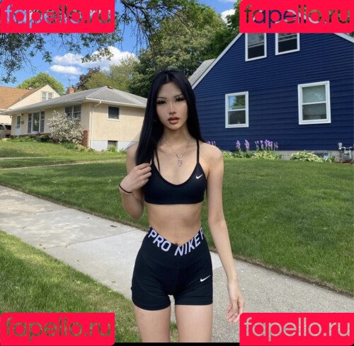 Foreign.bich Onlyfans Photo Gallery 