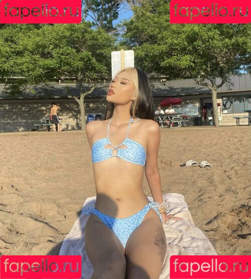 Foreign.bich Onlyfans Photo Gallery 