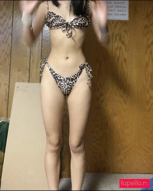 Foreign.bich Nude Onlyfans Photo 14
