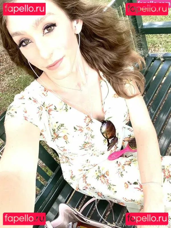 Zoey Taylor Onlyfans Photo Gallery 