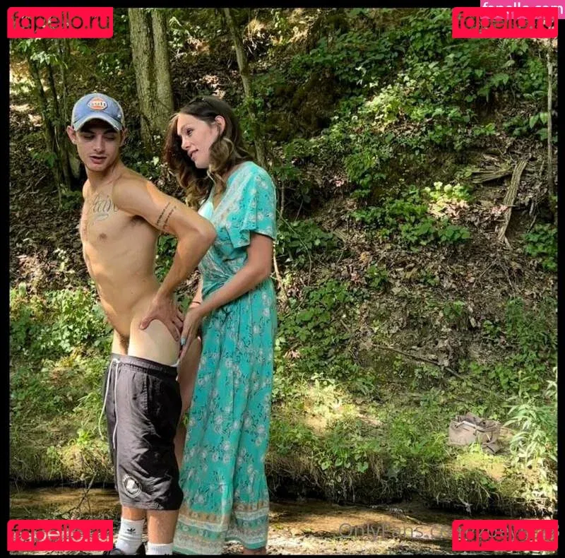 Zoey Taylor Onlyfans Photo Gallery 