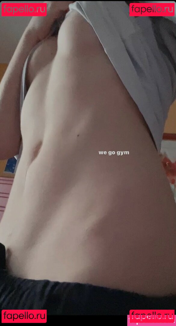 Momosharkk Nude Onlyfans Photo 17