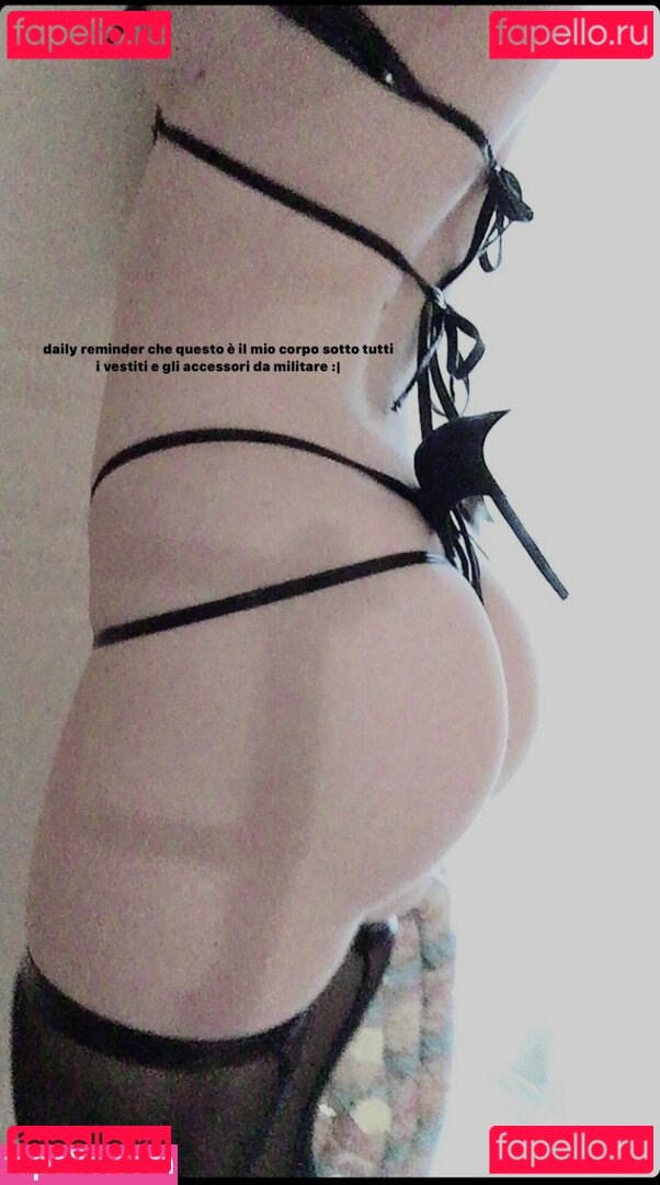 Momosharkk Nude Onlyfans Photo 14