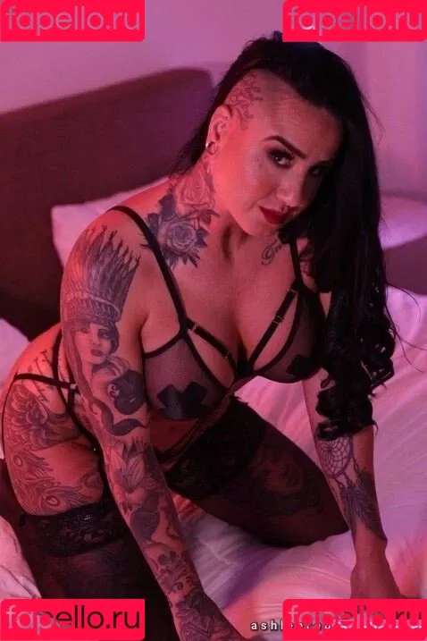Ashlee Evans-Smith Onlyfans Photo Gallery 